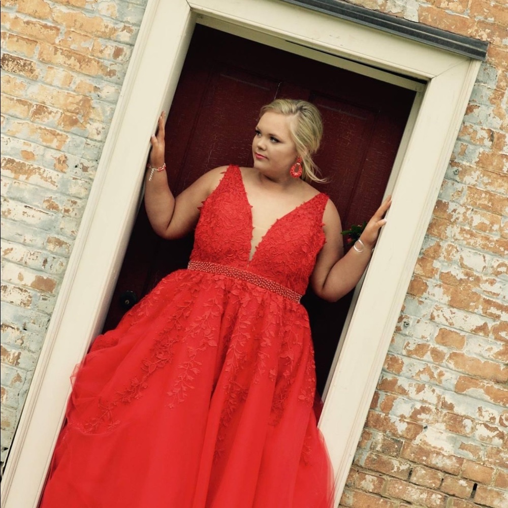 Sherri Hill Red Beaded and Lace Prom Dress